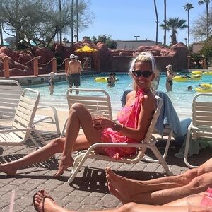 Meet your Posher, Aly